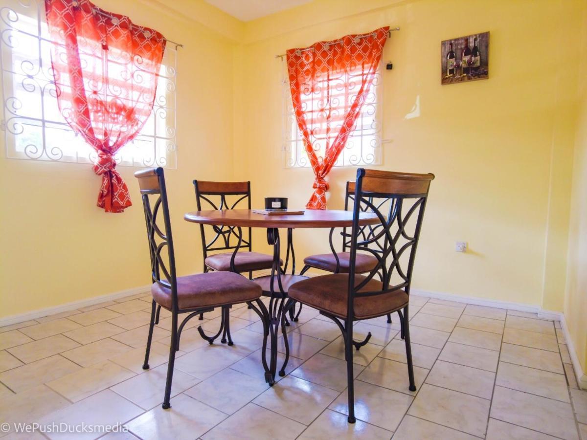 Coco Rose Apartments Soufrière Extérieur photo